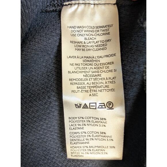 Free People Lace Blouse Top Womens Small Black Cropped Long Sleeve High Neck NWT - Picture 4 of 4